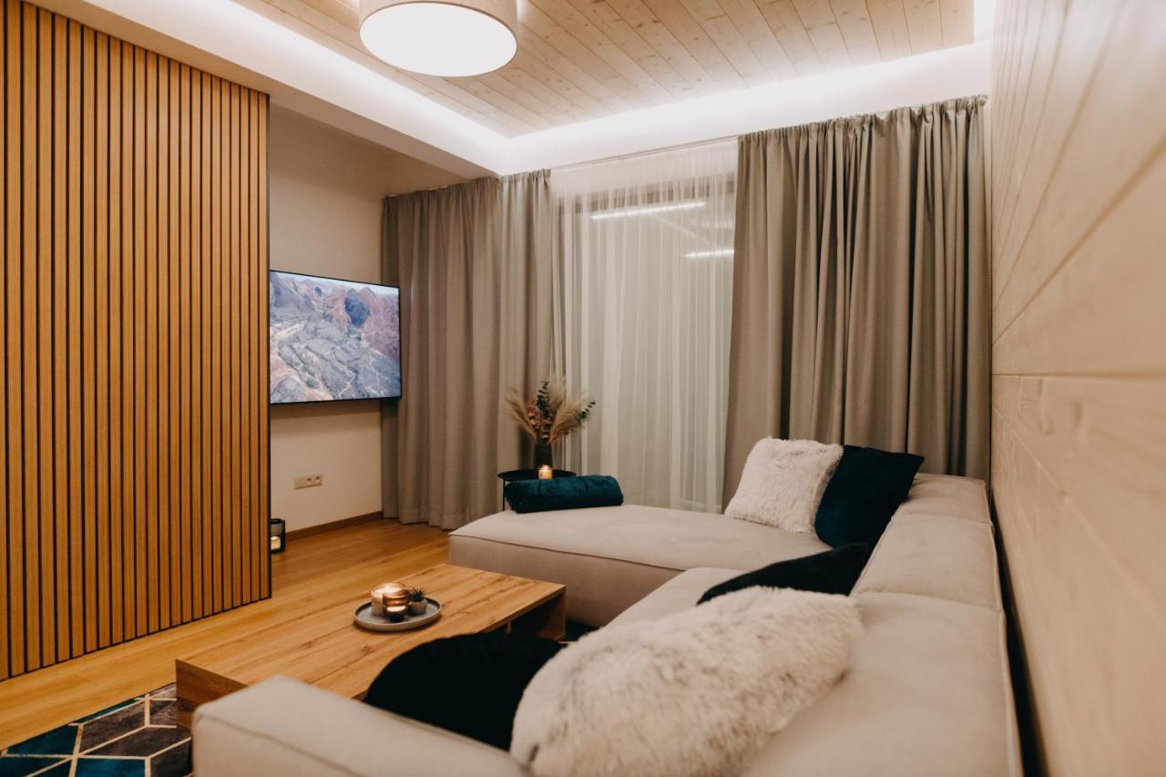 Skri Chalets Ліптовський Мікулаш Екстер'єр фото