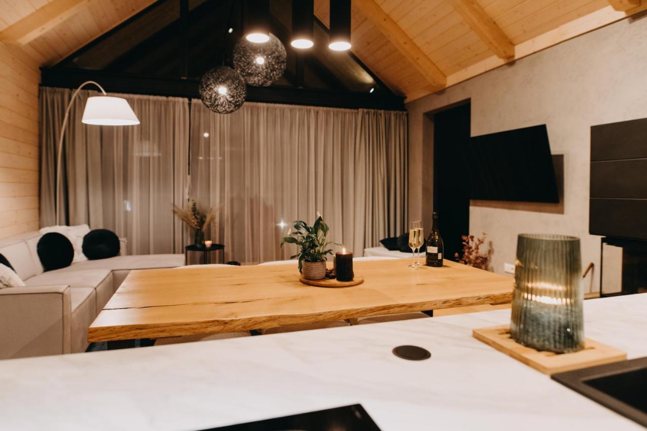 Skri Chalets Ліптовський Мікулаш Екстер'єр фото