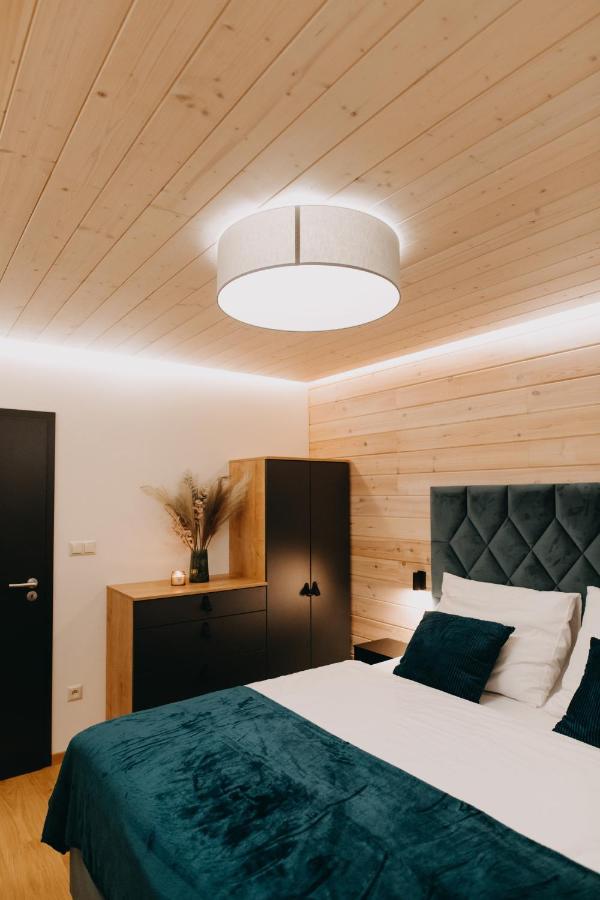 Skri Chalets Ліптовський Мікулаш Екстер'єр фото