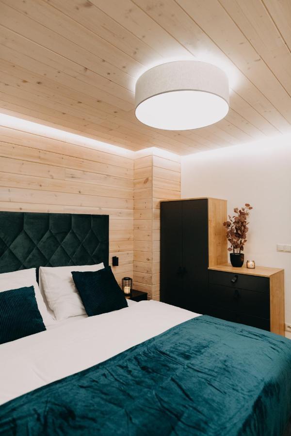 Skri Chalets Ліптовський Мікулаш Екстер'єр фото
